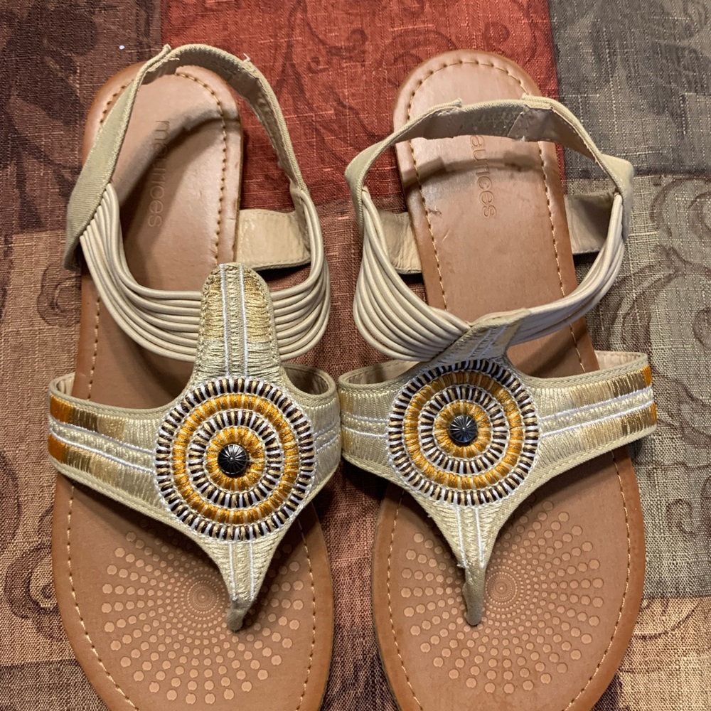 Sandals, Maurices, size 8, worn once, cream, brownish